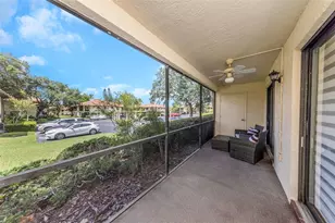 1906 Hammock Pine Blvd, Clearwater, FL 33761 - Photo 32