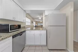 1906 Hammock Pine Blvd, Clearwater, FL 33761 - Photo 6