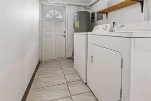 687 Geneva Pl, Tampa, FL 33606 - Photo 22