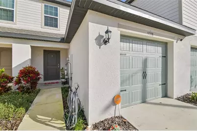 5228 New Friendship Pl, Tampa, FL 33619 - Photo 1