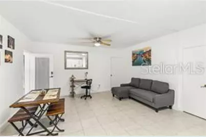 8210 Westridge Drive, Tampa, FL 33615 - Photo 12