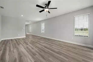 7701 Somersworth Dr, Kissimmee, FL 34747 - Photo 8