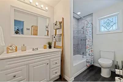 327 25th Street S, Saint Petersburg, FL 33712 - Photo 8