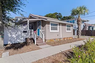 327 25th St S, Saint Petersburg, FL 33712 - Photo 1