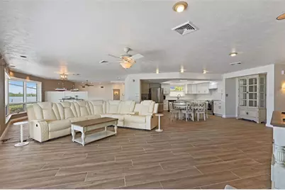 290 Bayside Drive, Clearwater Beach, FL 33767 - Photo 22