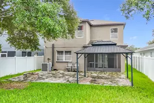 7931 Carriage Pointe Dr, Gibsonton, FL 33534 - Photo 40