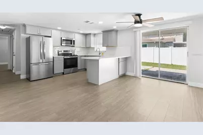 6100 Woodrow Wilson Boulevard NE, Saint Petersburg, FL 33703 - Photo 12