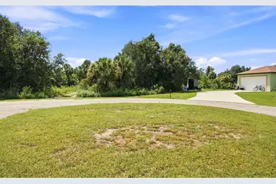 Peale Circle, North Port, FL 34288 - Photo 2