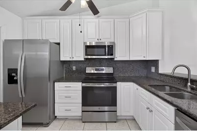 3178 Cloverplace Drive, Palm Harbor, FL 34684 - Photo 4