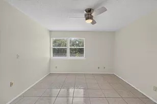 3178 Cloverplace Dr, Palm Harbor, FL 34684 - Photo 16