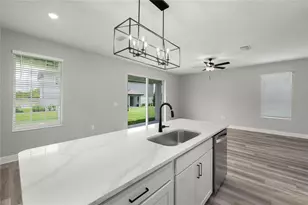7668 Somersworth Dr, Kissimmee, FL 34747 - Photo 6