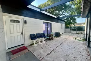 7615 Lavender Ln, Tampa, FL 33619 - Photo 4
