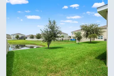 30480 Summer Sun Loop, Wesley Chapel, FL 33545 - Photo 8