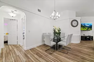 8712 Fountain Ave, Tampa, FL 33615 - Photo 14