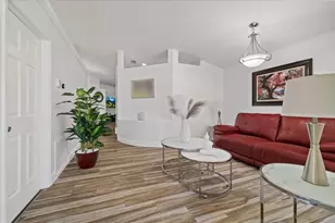 8712 Fountain Ave, Tampa, FL 33615 - Photo 10