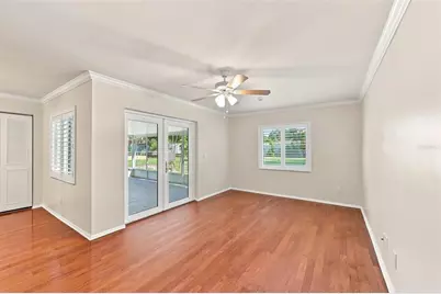 2581 Columbus Way S, Saint Petersburg, FL 33712 - Photo 14