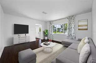 2121 W Farwell Dr, Tampa, FL 33603 - Photo 18