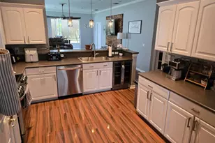 8002 Shaddock Pl, Land O Lakes, FL 34637 - Photo 12