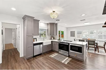 2001 E Hanna Avenue, Tampa, FL 33610 - Photo 10