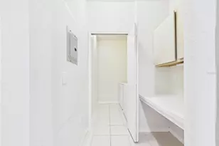 8513 Lucuya Way, Temple Terrace, FL 33637 - Photo 18