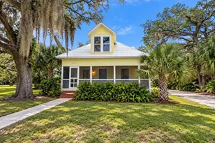 224 Albert St, Dunedin, FL 34698 - Photo 1
