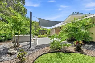 10113 Lindelaan Dr, Tampa, FL 33618 - Photo 44