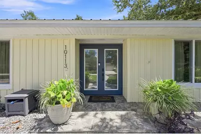 10113 Lindelaan Drive, Tampa, FL 33618 - Photo 4