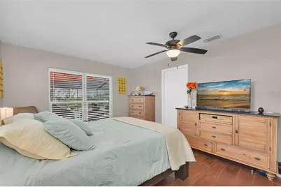 207 Amesbury Circle, Sun City Center, FL 33573 - Photo 26