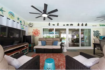 207 Amesbury Circle, Sun City Center, FL 33573 - Photo 38