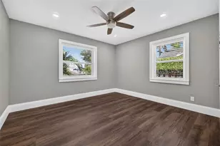 1020 49th St S, Saint Petersburg, FL 33707 - Photo 14