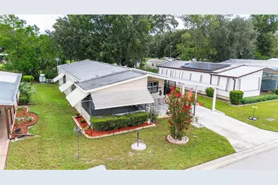 35037 McCulloughs Leap, Zephyrhills, FL 33541 - Photo 4
