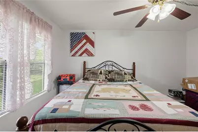 35037 McCulloughs Leap, Zephyrhills, FL 33541 - Photo 24