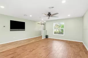 1358 Wexford Dr S, Palm Harbor, FL 34683 - Photo 10