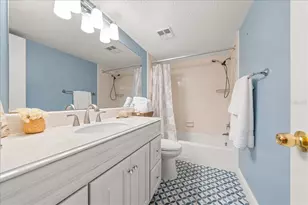 403 Mindy Dr, Largo, FL 33771 - Photo 16