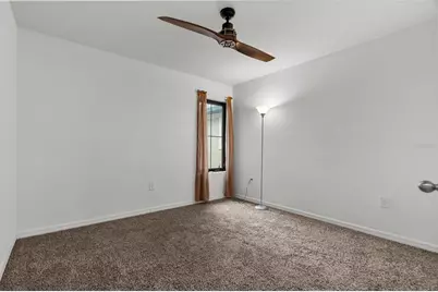 5179 Bay Isle Circle, Clearwater, FL 33760 - Photo 16