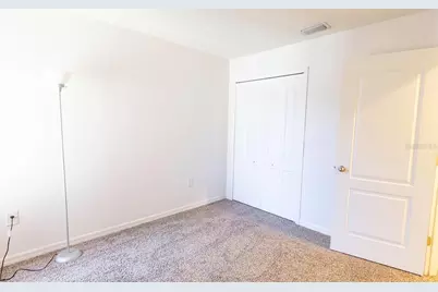 5179 Bay Isle Circle, Clearwater, FL 33760 - Photo 10