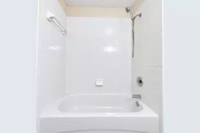 1210 E Holland Avenue, Tampa, FL 33612 - Photo 6