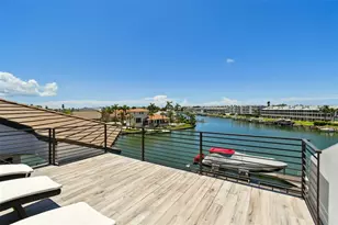 206 6th St E, Tierra Verde, FL 33715 - Photo 52