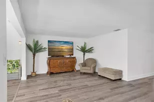 3018 59th St S, Gulfport, FL 33707 - Photo 18