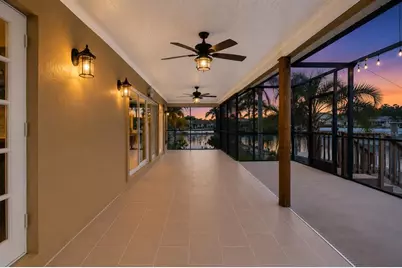 6530 Bimini Court, Apollo Beach, FL 33572 - Photo 2