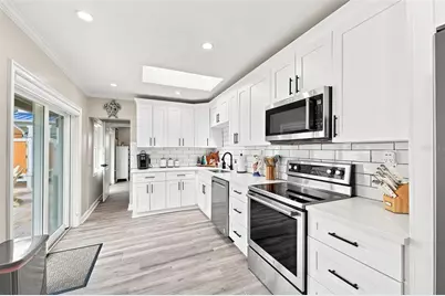 2706 Gulf Boulevard, Indian Rocks Beach, FL 33785 - Photo 20