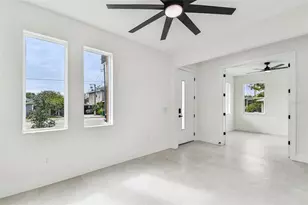 3017 W Spruce St, Tampa, FL 33607 - Photo 10