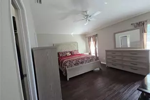 11422 Mountain Bay Dr, Riverview, FL 33569 - Photo 10