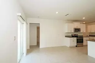 36590 Garden Wall Wy, Zephyrhills, FL 33541 - Photo 12