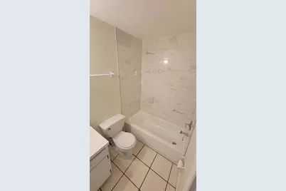 701 E Orchid Avenue, Tampa, FL 33612 - Photo 14