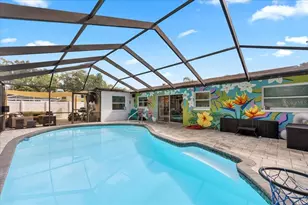 490 E Lake Dr, Largo, FL 33771 - Photo 32