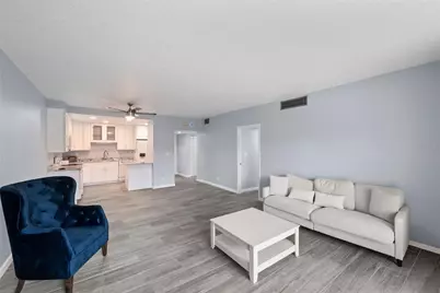 420 64th Avenue #102, Saint Pete Beach, FL 33706 - Photo 8
