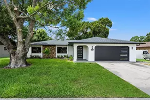 6111 18th St, Zephyrhills, FL 33542 - Photo 1