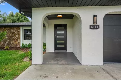 6111 18th Street, Zephyrhills, FL 33542 - Photo 2