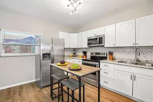 5134 9th Ave S, Saint Petersburg, FL 33707 - Photo 8